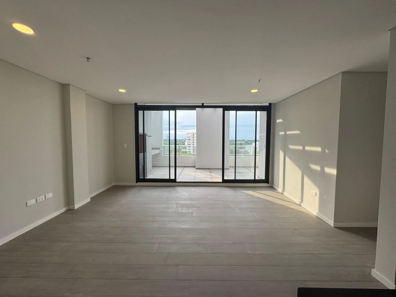 VENDO HERMOSO DPTO A ESTRENAR 2 DORM EN SUITE EXCELENTE UBICACIÓN