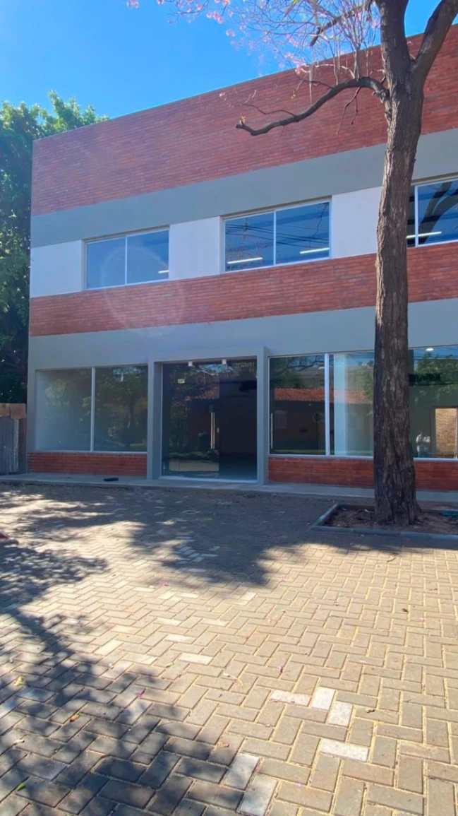 ALQUILO LOCAL A ESTRENAR 100 mts2
